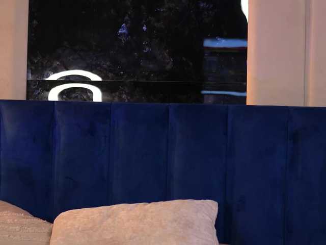 AishaaDevoe live cam on BongaCams