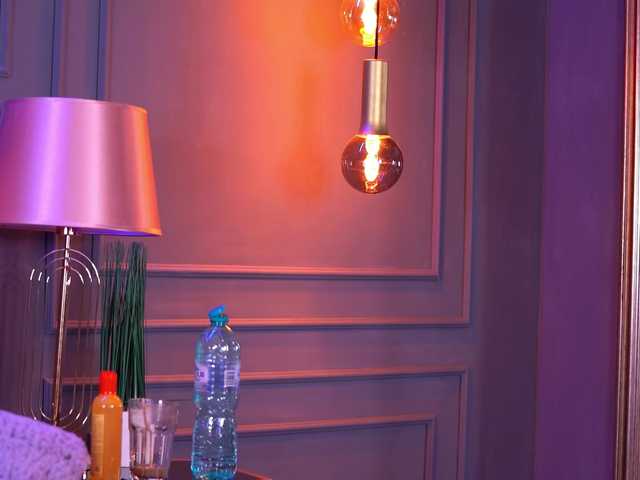 AishaaDevoe live cam on BongaCams
