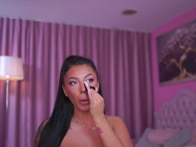 AishaaDevoe's BongaCams show and profile