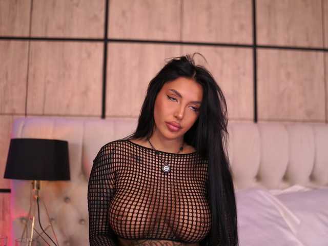 AishaaDevoe live cam on BongaCams