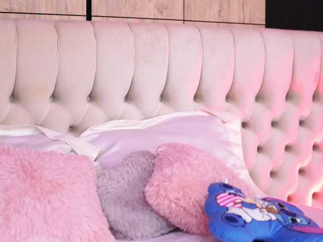 AishaaDevoe live cam on BongaCams