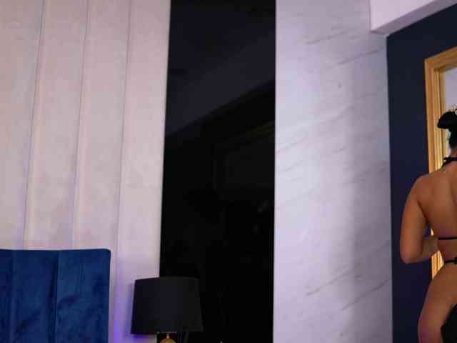 AishaaDevoe webcam