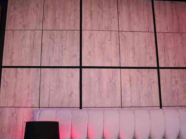 aishaadevoe's live room