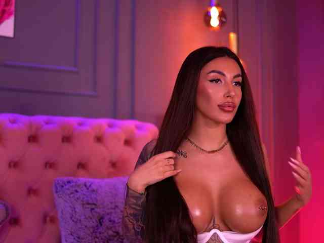 AishaaDevoe webcam