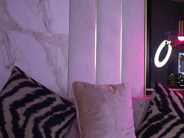 AishaaDevoe