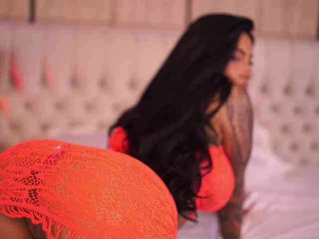 AishaaDevoe webcam