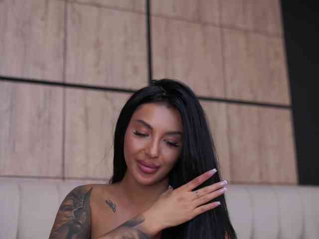 AishaaDevoe webcam