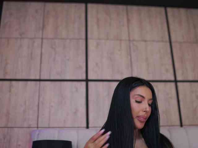 AishaaDevoe webcam