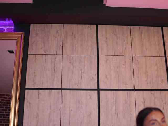 AishaaDevoe webcam