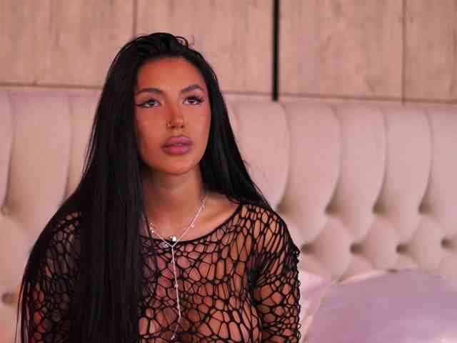 AishaaDevoe - Girl 