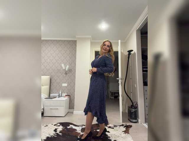 XxxSexyMilfxxX live cam on BongaCams