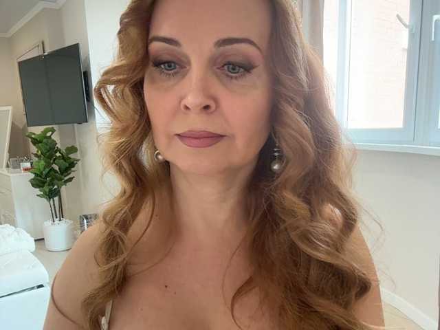  XxxSexyMilfxxX chat room