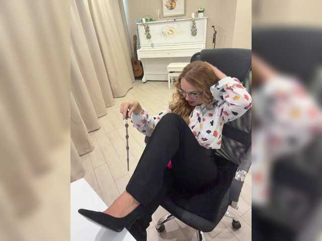XxxSexyMilfxxX live cam on BongaCams