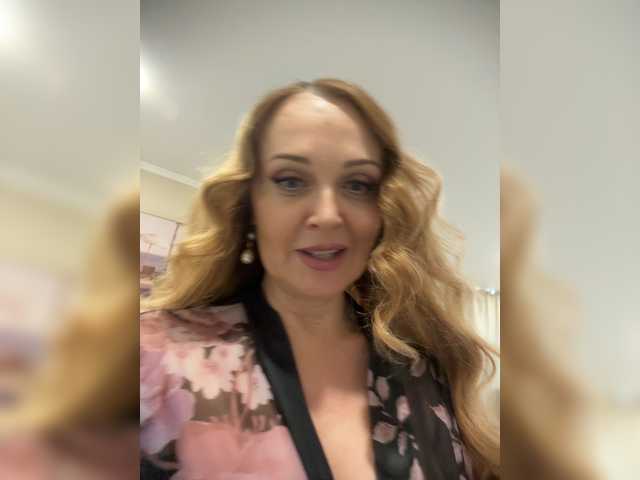 XxxSexyMilfxxX chat room