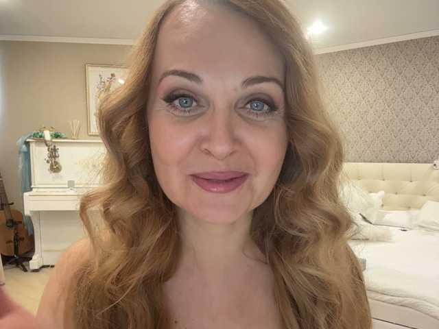  XxxSexyMilfxxX chat room