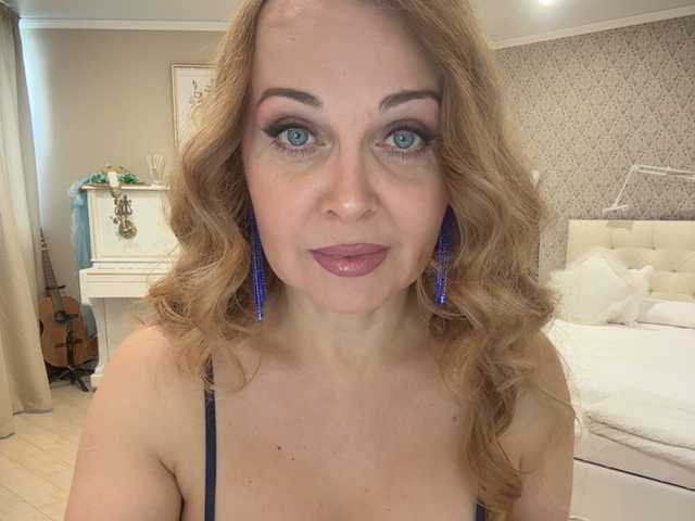  XxxSexyMilfxxX chat room