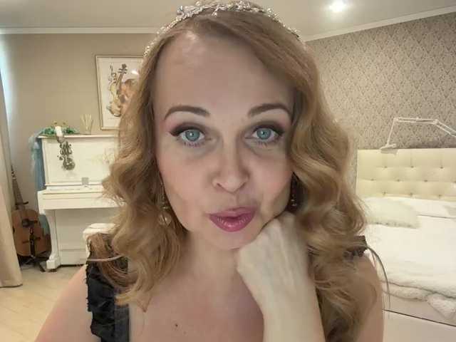  XxxSexyMilfxxX chat room