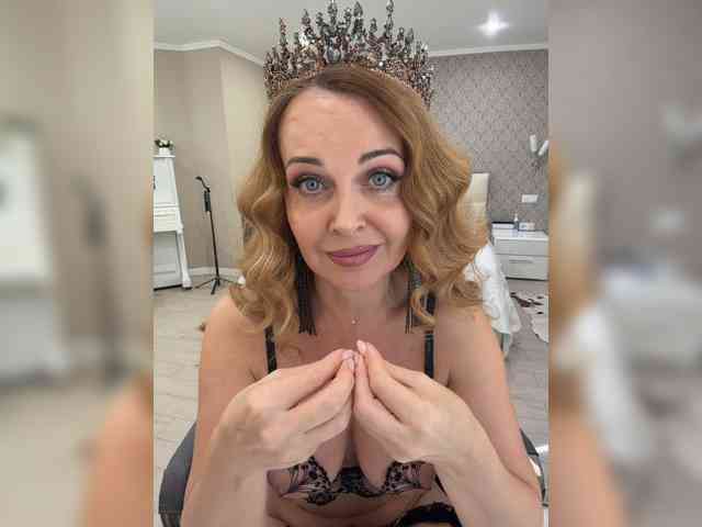 Milf_Zabava webcam