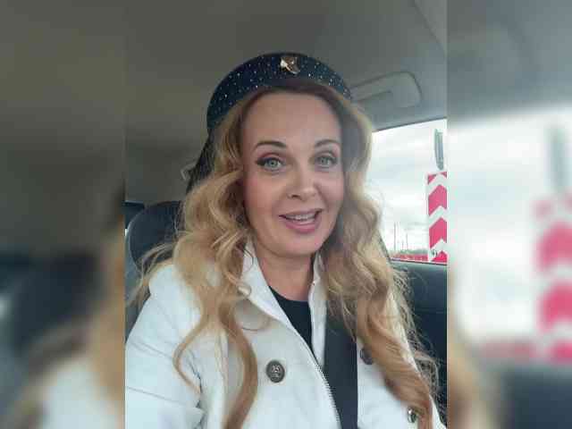 Modelo: Milf_Zabava