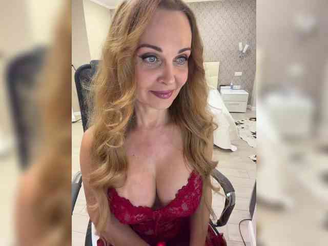 nude cam XxxSexyMilfxxX