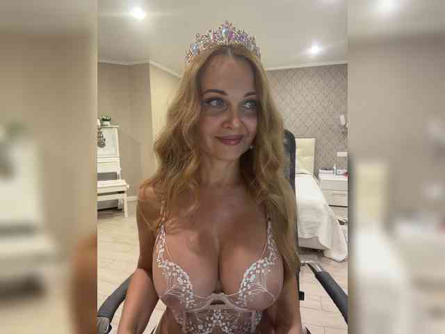 Milf_Zabava webcam