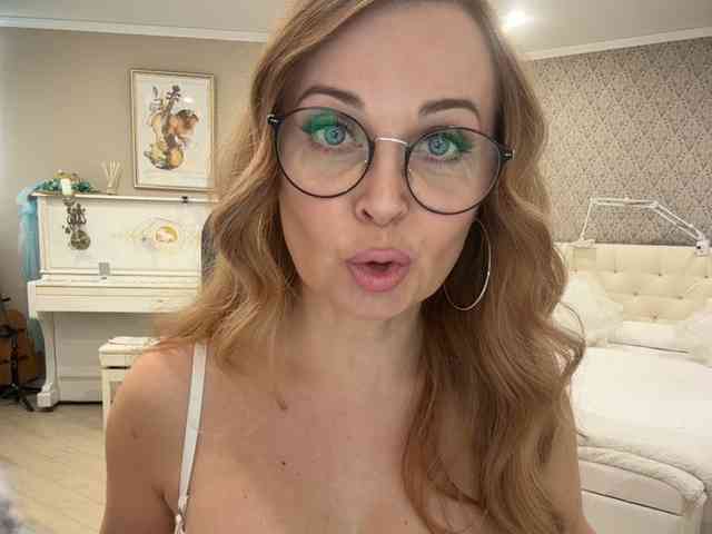 Modelo: Milf_Zabava