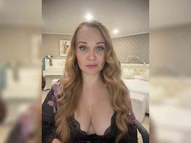 Milf_Zabava webcam