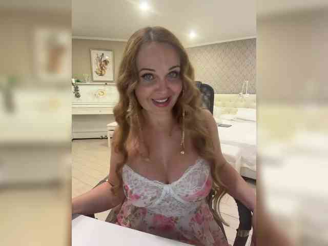 Milf_Zabava webcam