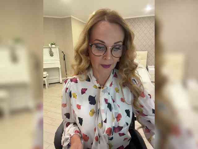 Modelo: Milf_Zabava