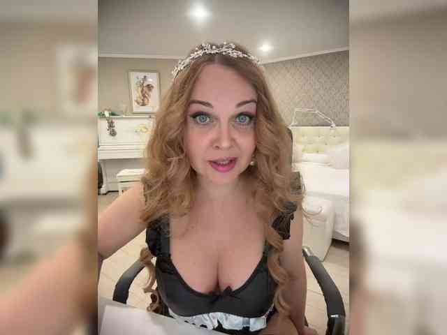 Milf_Zabava webcam
