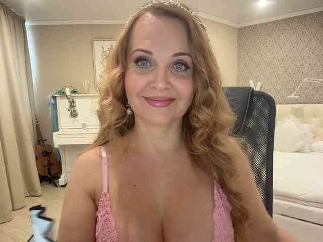Milf_Zabava webcam
