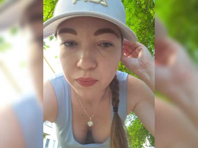 Juliberry1 live cam on BongaCams
