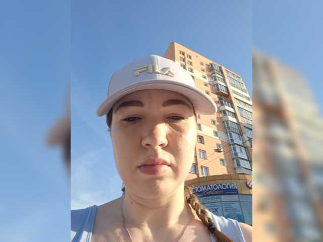 Juliberry1 live cam on BongaCams
