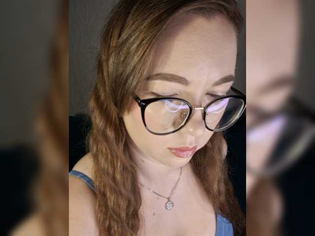 Juliberry1 live cam on BongaCams