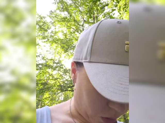 Juliberry1 live cam on BongaCams