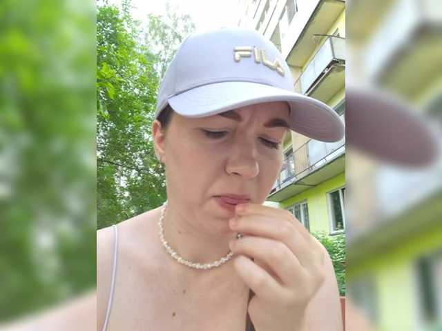 Juliberry1 live