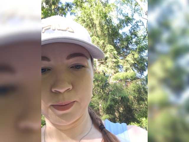 Juliberry1 live cam on BongaCams