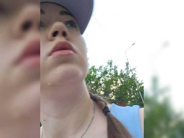 Juliberry1 live cam on BongaCams