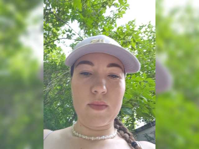 Juliberry1 live cam on BongaCams