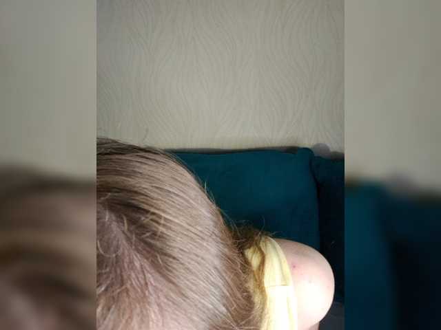 Juliberry1 live webcam show