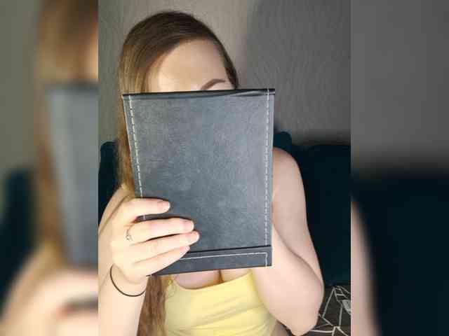Mistery_Juli webcam