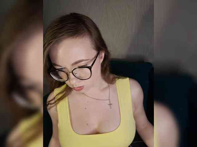 Mistery_Juli webcam