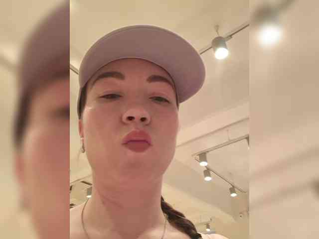 Mistery_Juli webcam