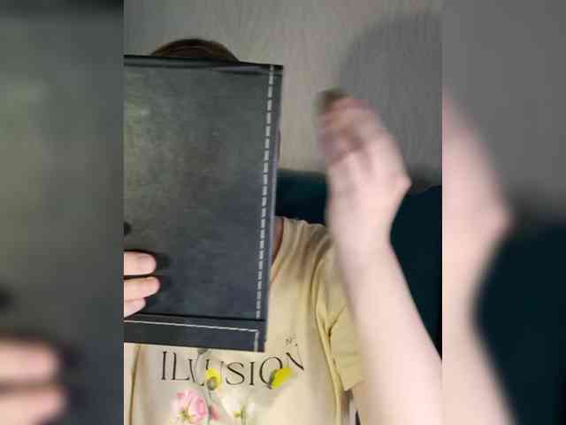 Mistery_Juli webcam