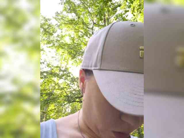 Mistery_Juli webcam