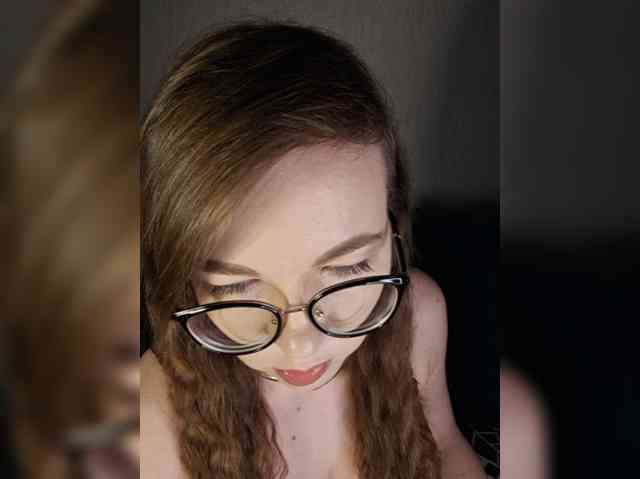 Mistery_Juli webcam