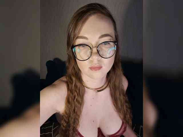 Mistery_Juli webcam