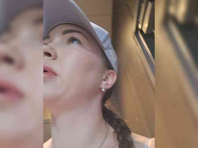 Mistery_Juli webcam