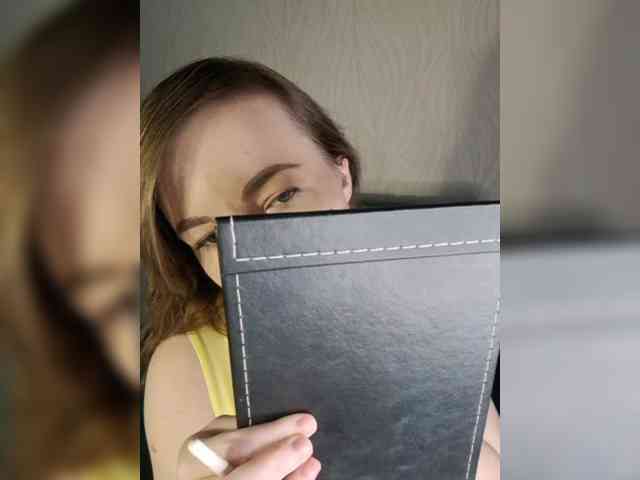 Mistery_Juli webcam