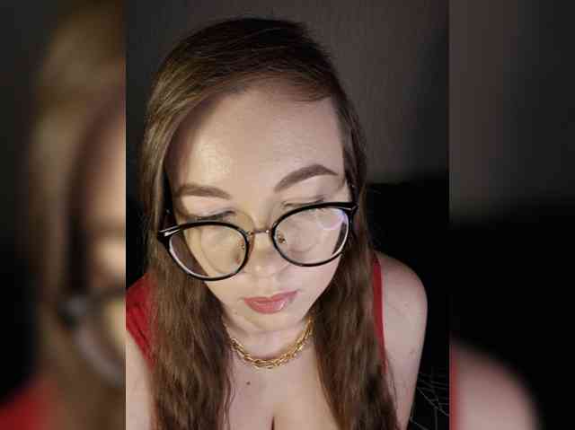 Mistery_Juli webcam